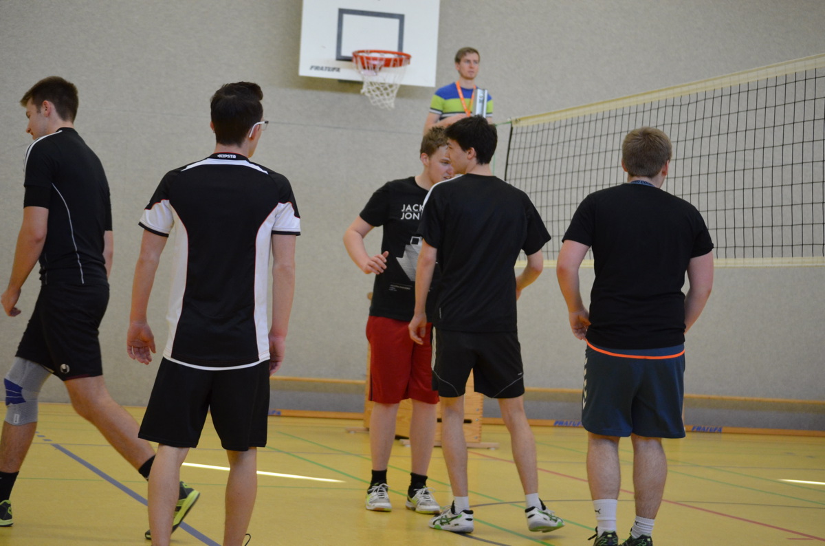 Volleyballturnier Abiturienten - Lehrer