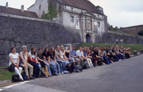 Besancon 2003 - Schülergruppe vor Zitadelle